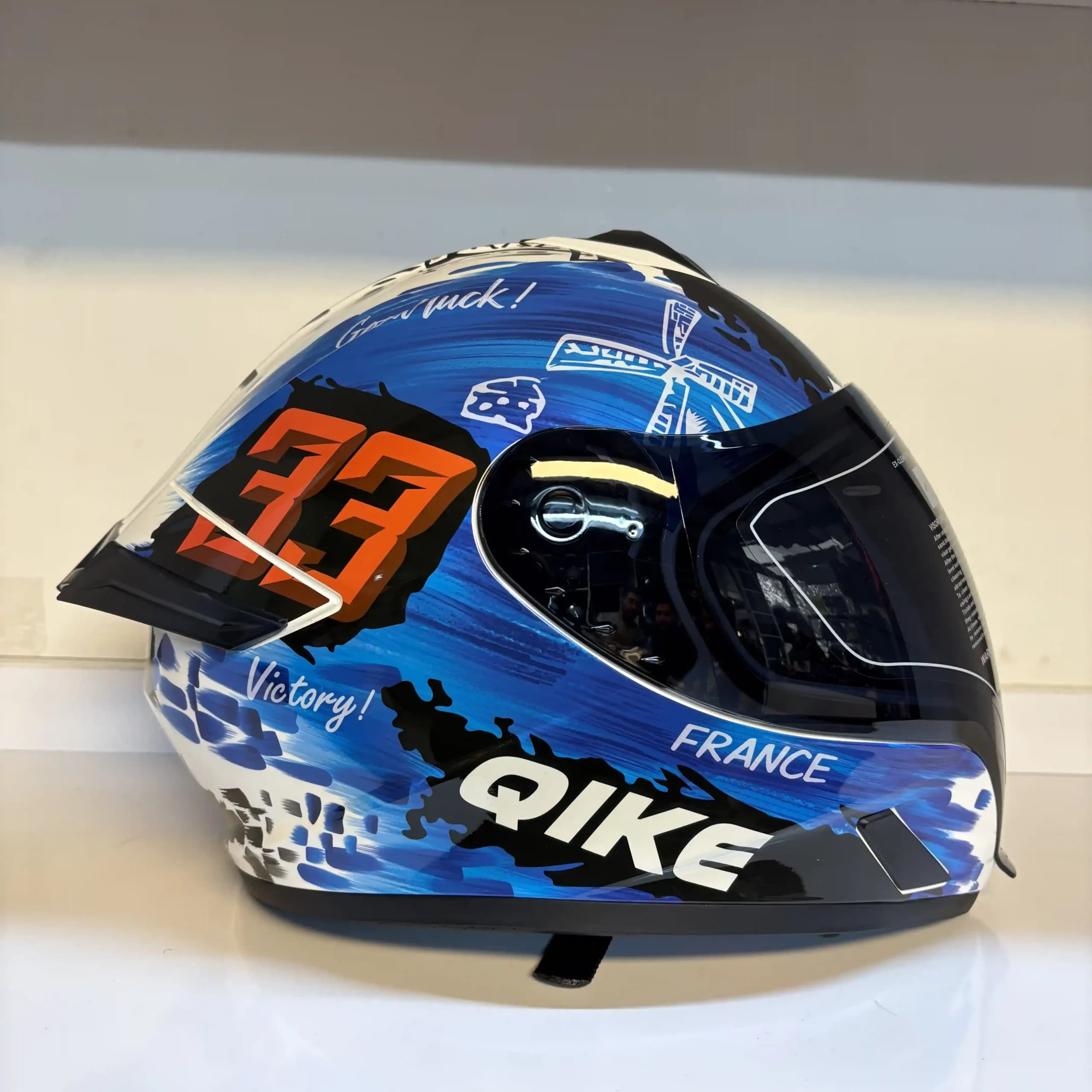 کلاه فولفیس QIKE مدل قرمز–آبی | QIKE Full Face Helmet — تصویر ۳