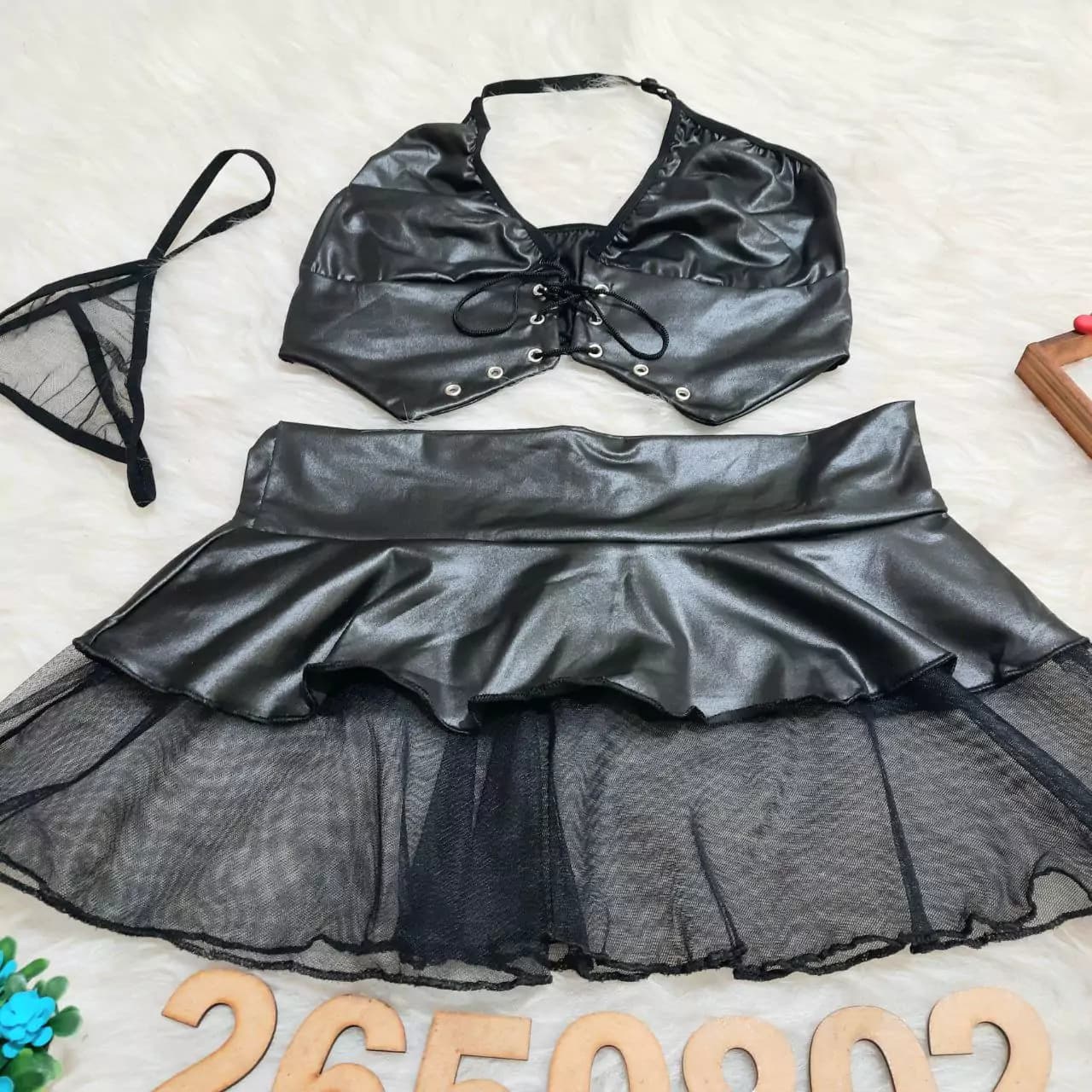لباس خواب یا ست نیمتنه دامن چرم Desire کد 2650802 — تصویر ۳