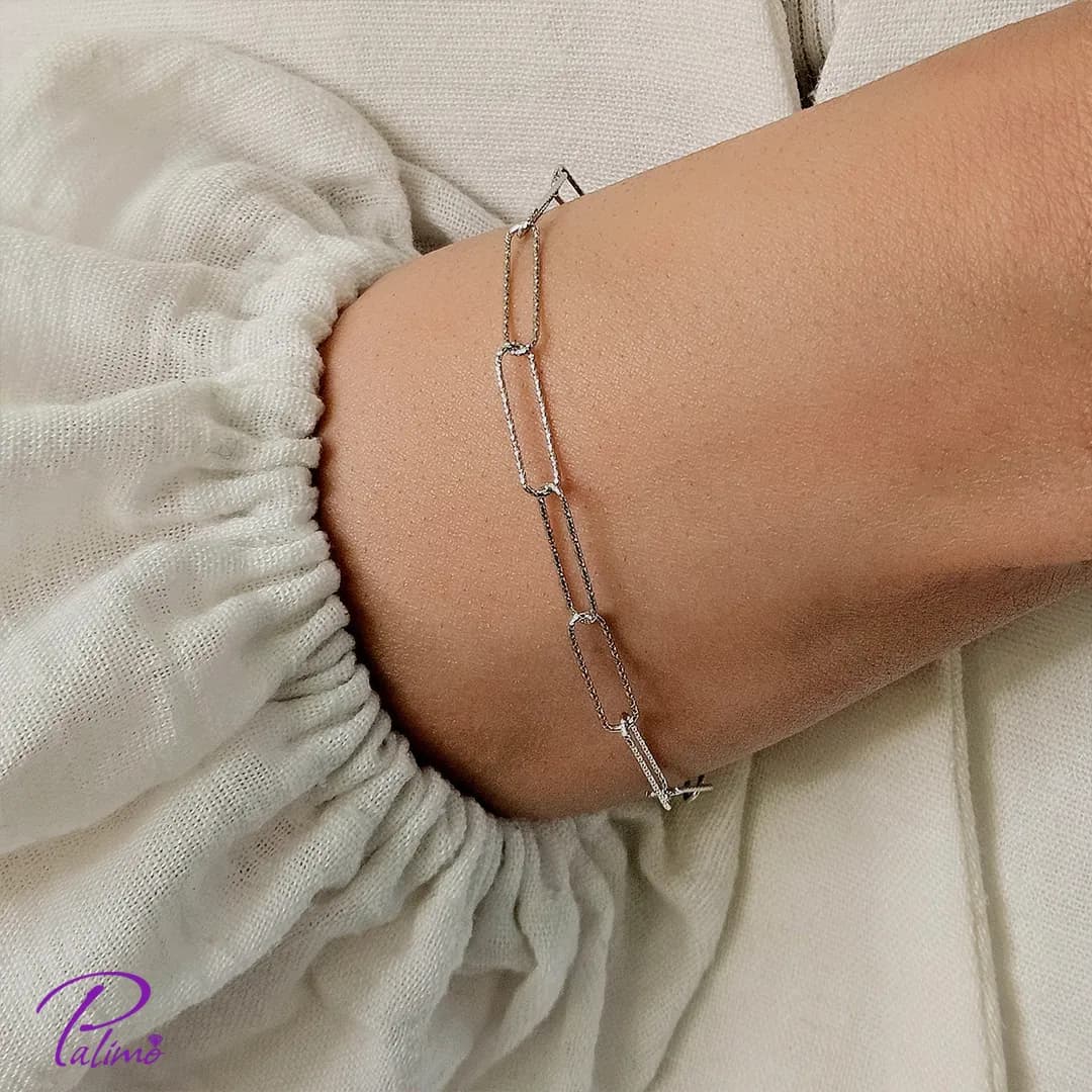 دستبند نقره مدل ورونا B2196 با روکش طلای سفید — تصویر ۴