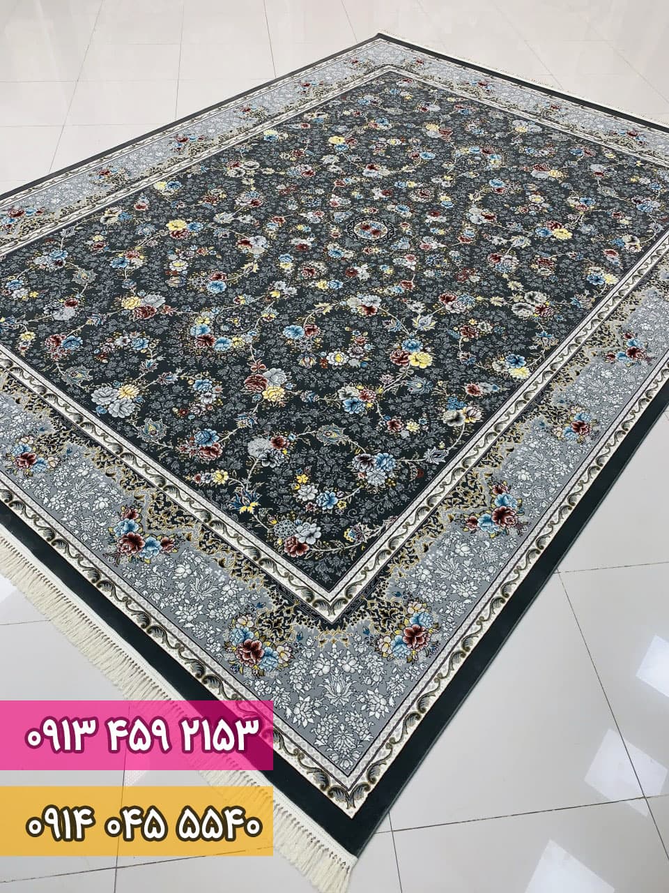 فرش گل آرا زمینه دودی