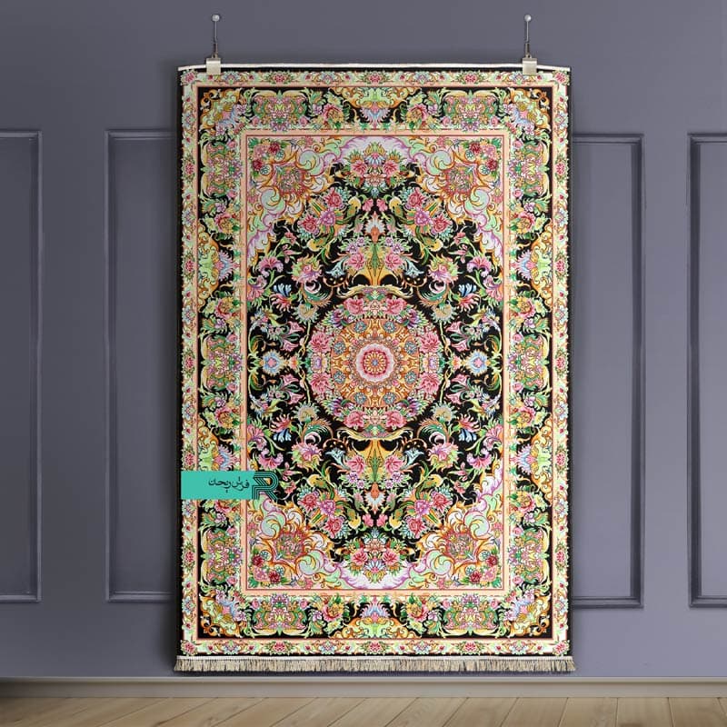 فرشینه با طرح سنتی نقشه قصری — تصویر ۵