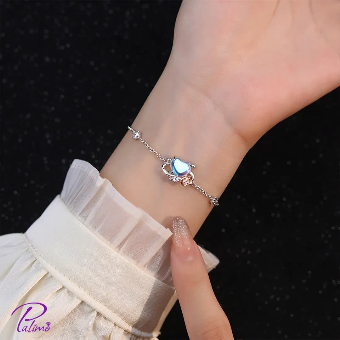دستبند نقره قلب و گل B2162 با روکش طلای سفید — تصویر ۴