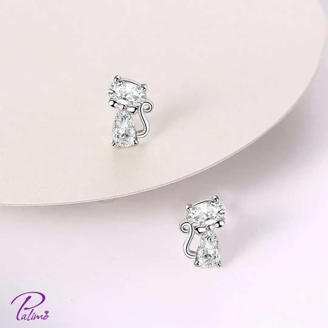 گوشواره نقره گربه E2110 با روکش طلای سفید — تصویر ۳