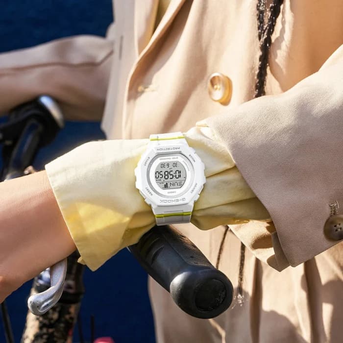 ساعت مچی زنانه کاسیو جی شاک مدل Casio G-SHOCK GMD-B300SC-7 — تصویر ۹