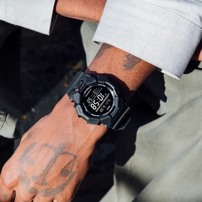 ساعت مچی زنانه کاسیو جی شاک مدل Casio G-SHOCK GD-010-1A1 — تصویر ۵