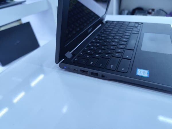 کروم بوک 13 اینچی ایسر مدل Chromebook 11 C771 I3-6100 4GB 32SSD — تصویر ۴