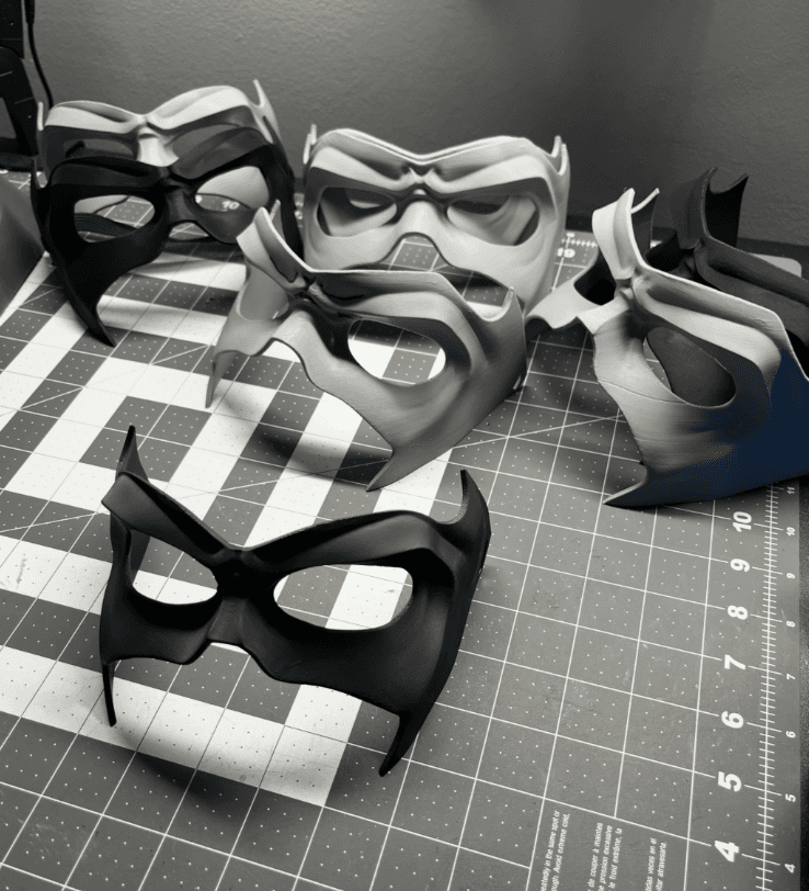 ماسک سه بعدی مدل چشم قرمز (The Red Hood Eye Mask) — تصویر ۲