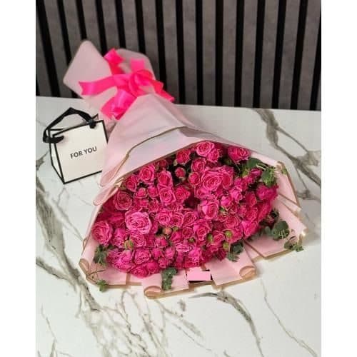 گل فروشی اطراف سالن زیبایی حدیث رستگار محله شهید اسدی تهران t7064