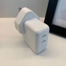 شارژر 35 وات دو پورت USB-C اپل UK — تصویر ۲
