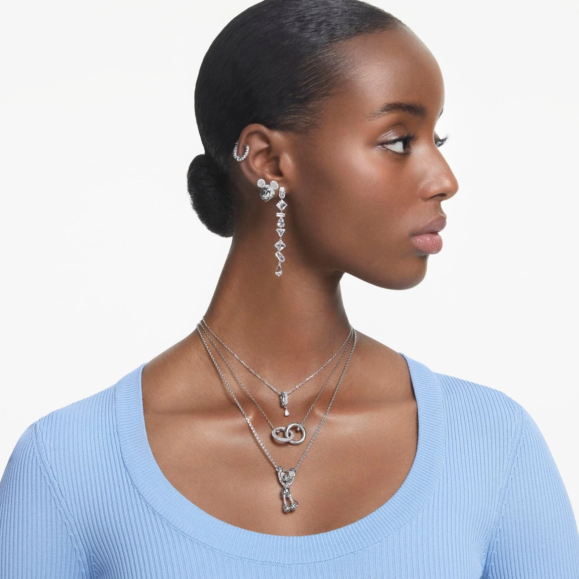 گوشواره سفید سواروسکی اورجینال Swarovski Mesmera damla küpeler 5661687 — تصویر ۶