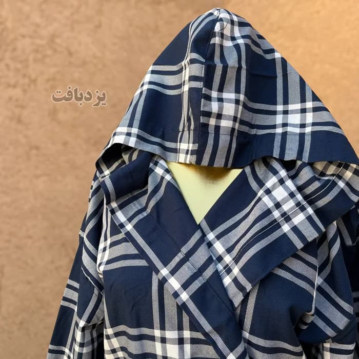 حوله تن پوش نخی یزدی رنگ سورمه ای مدل چهارخانه — تصویر ۶
