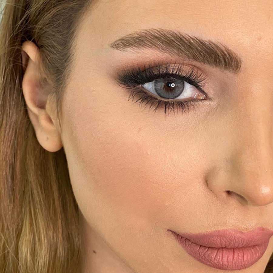 لنز طبی رنگی شیخ آیس بلو فصلی — تصویر ۴