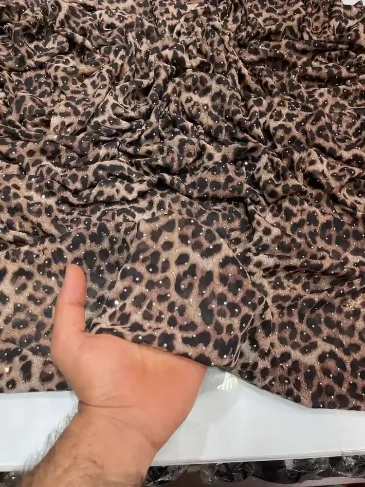 پارچه حریر پلنگی سنگدار 4