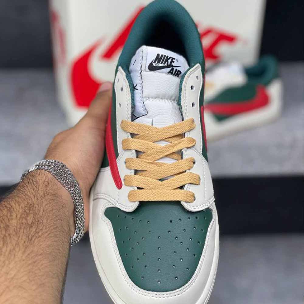 نایک ایر جردن 1 لو ترویس اسکات ریورس موکا Nike Air Jordan 1 Low Travis Scott Reverse Mocha — تصویر ۵