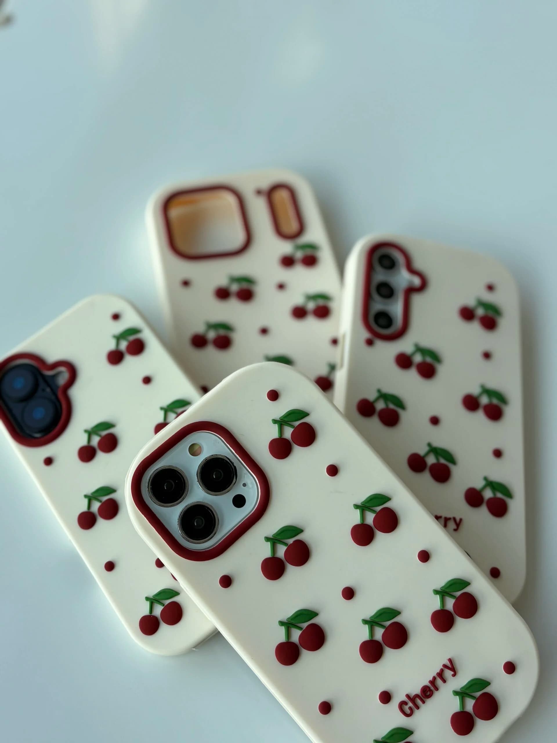 قاب سیلیکونی چری — تصویر ۵