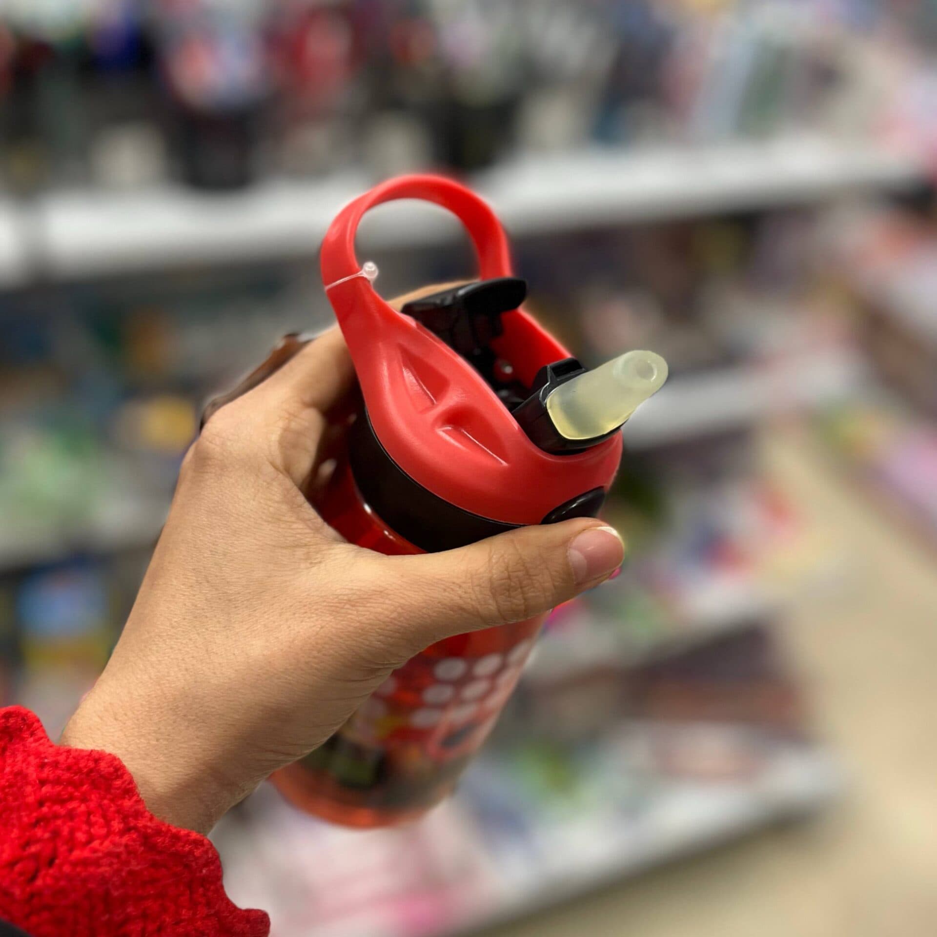 قمقمه نی دار مک کویین — تصویر ۳