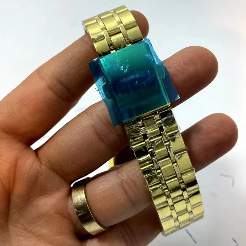ساعت مردانه والار طلایی صفحه سفید تاریخ دار – 115001 — تصویر ۴