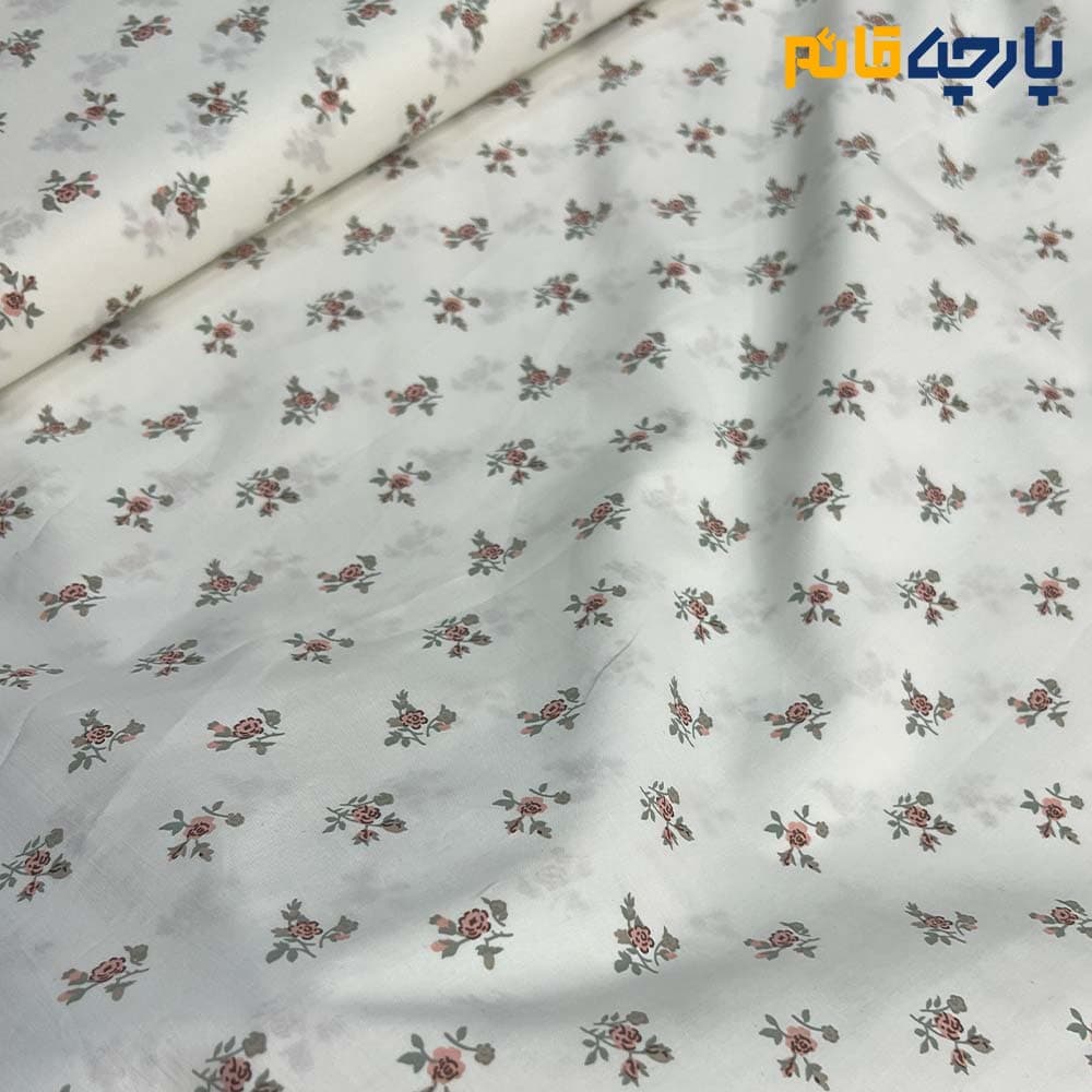 پارچه بهاره و تابستانه کتان نخ کره ای رنگ سفید آفوایت گل رز صورتی پنکیکی کد 5484 — تصویر ۲