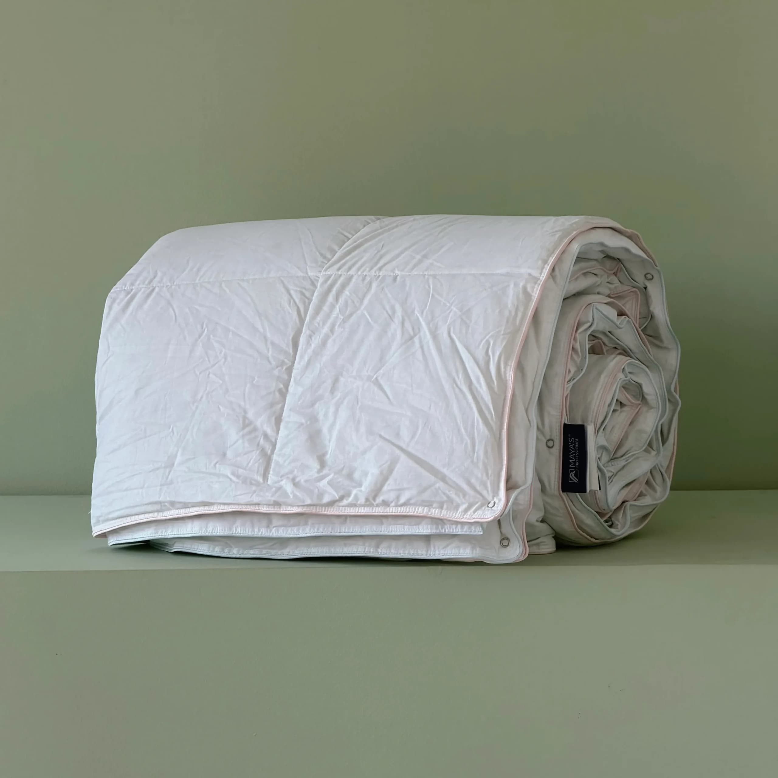 لحاف لایت Four Season Maya برند Othello دونفره کینگ 215×235 — تصویر ۲