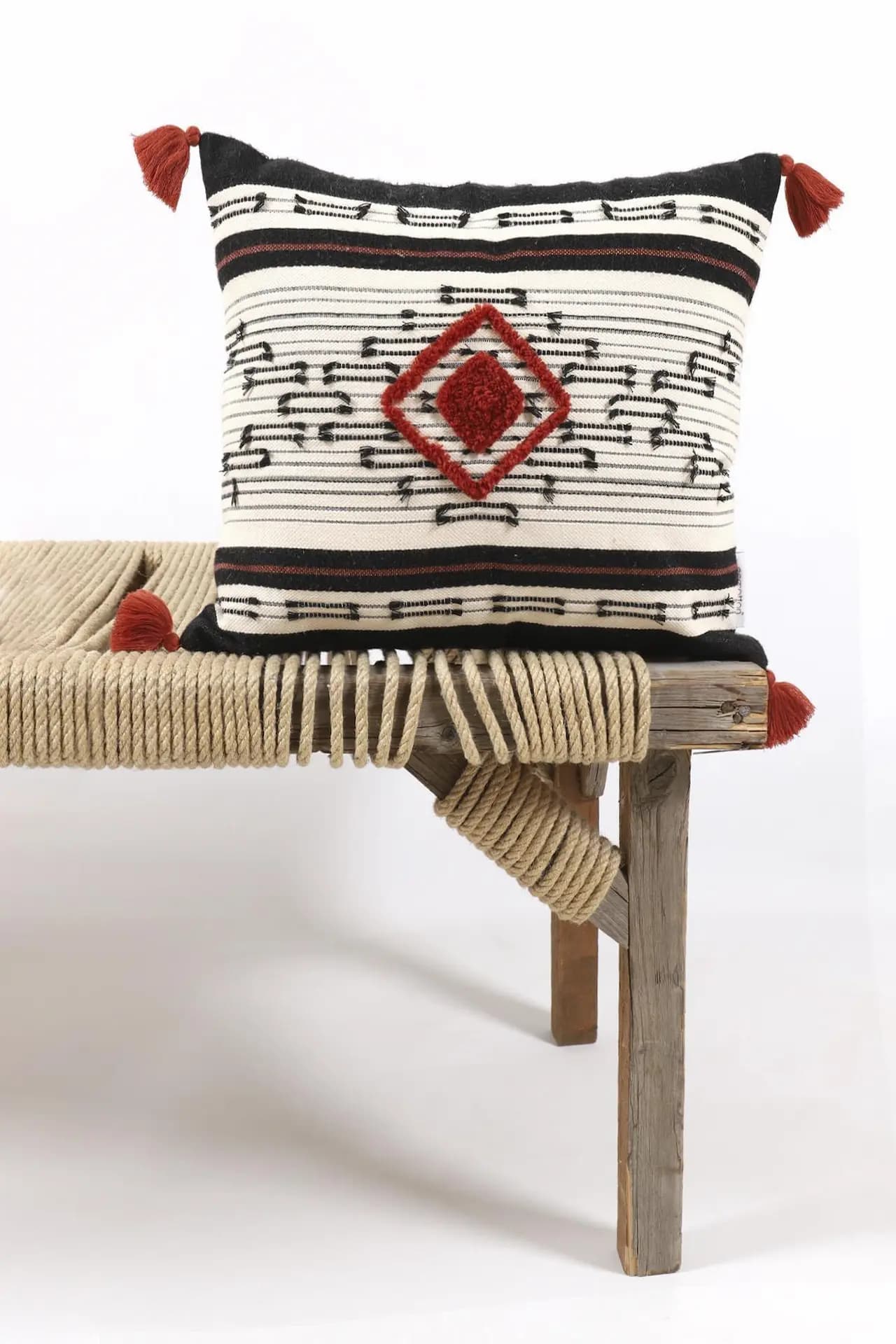 کوسن مدل Lita برند ecocotton