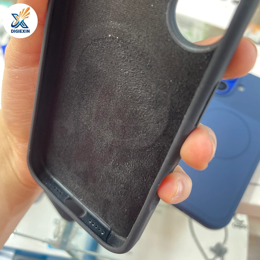 کاور vawi مگسیف مناسب برای آیفون 17 نرمال — تصویر ۶