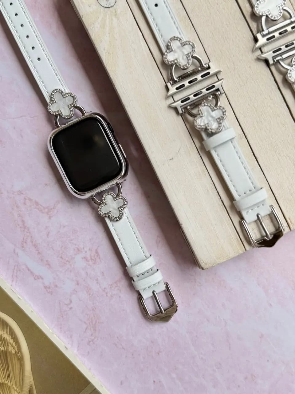 بند اپل واچ چرمی الحمرا Arpels (کدw5061) — تصویر ۲