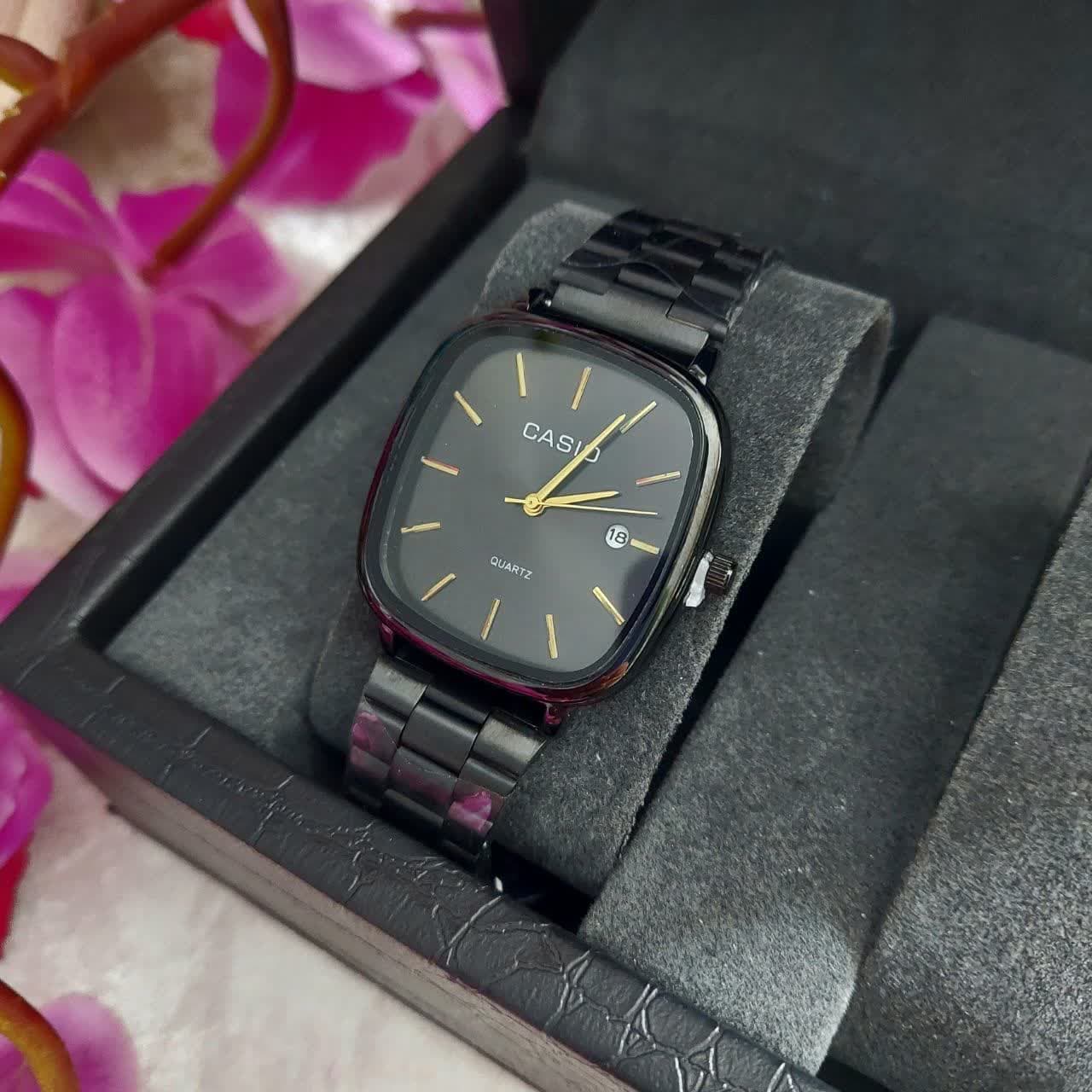 ساعت مچی مردانه کاسیو Casio مشکی همراه دستبند کارتیر — تصویر ۴