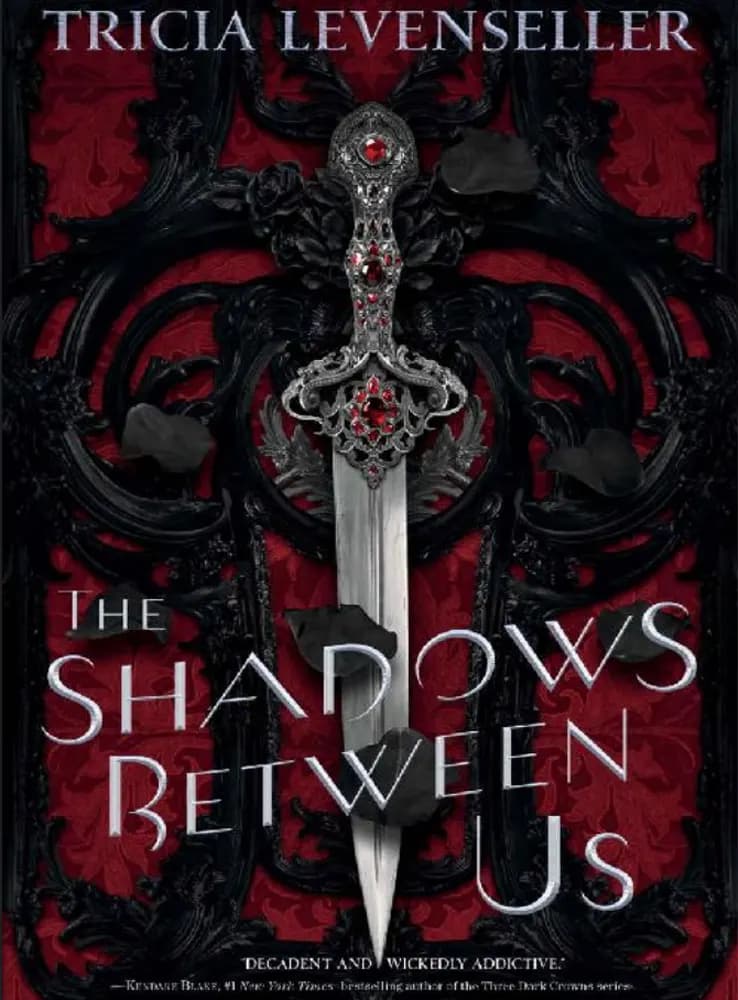 کتاب The Shadows Between Us (سایههای میان ما) نسخه انگلیسی PDF | تریشا لِوِنزلر