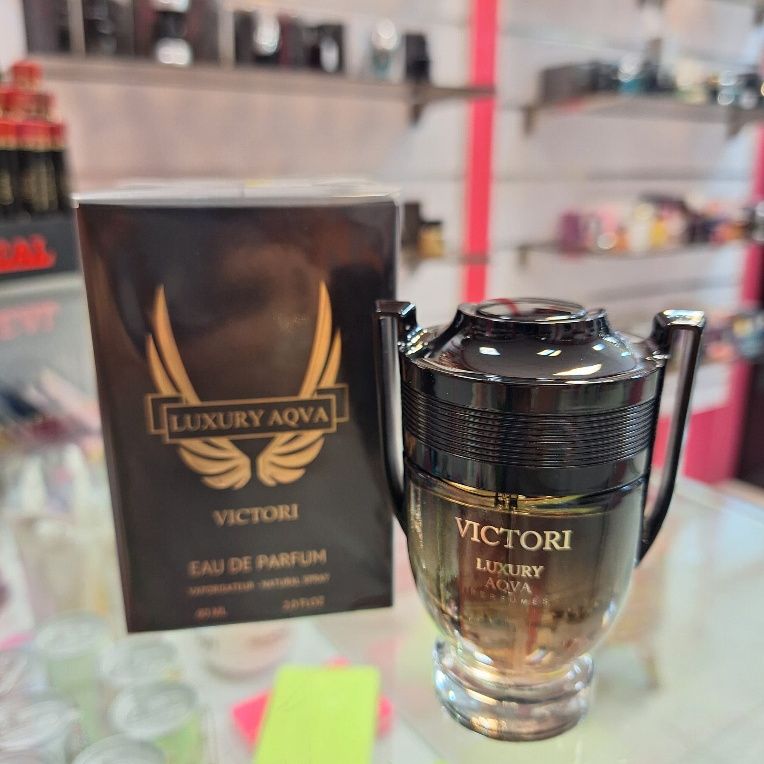 اینوکتوس ویکتوری – عطر مردانه لاکچری با ماندگاری عالی