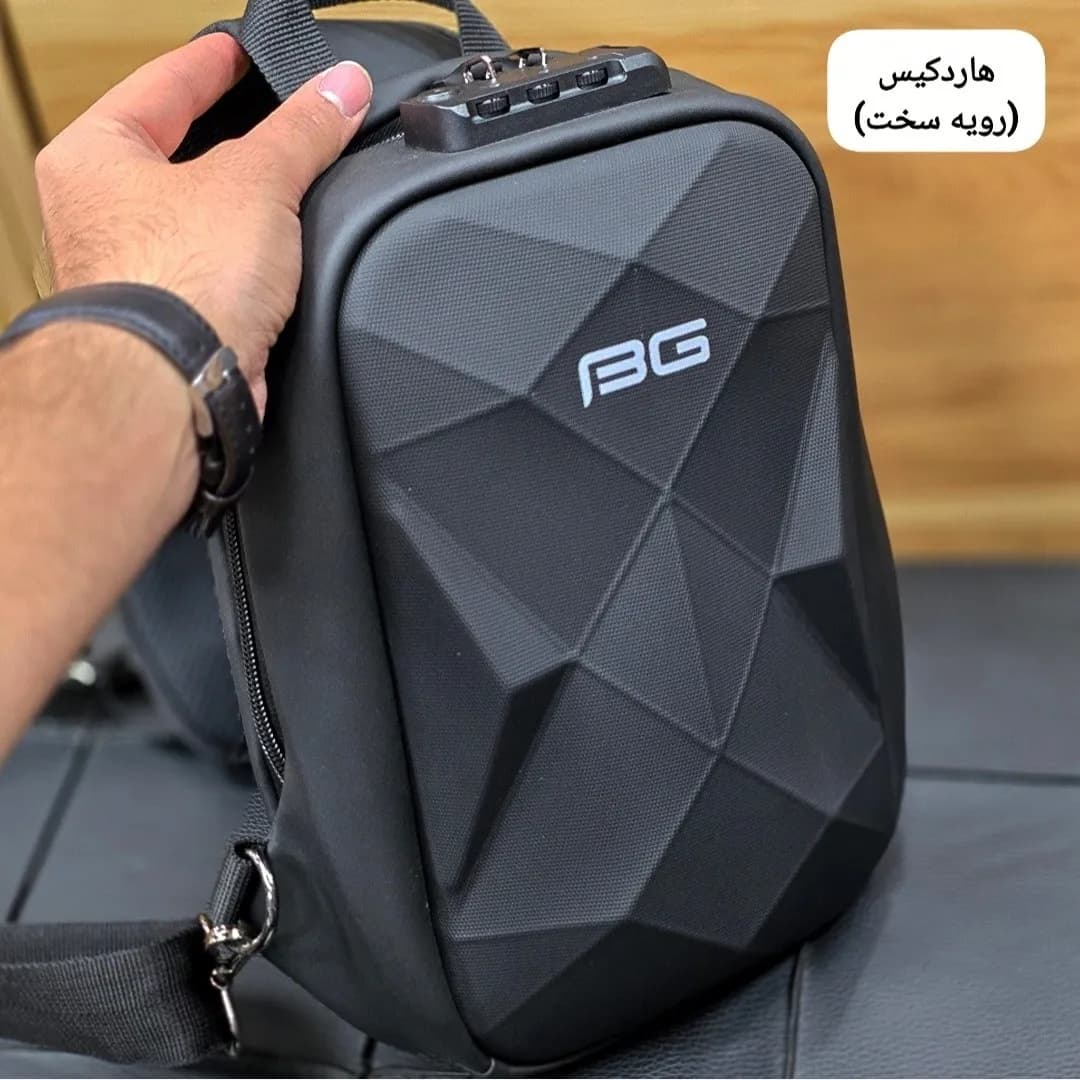 بادی بگ هاردکیس سه بعدی بنج ضد آب قفل دار چست بگ مردانه — تصویر ۷