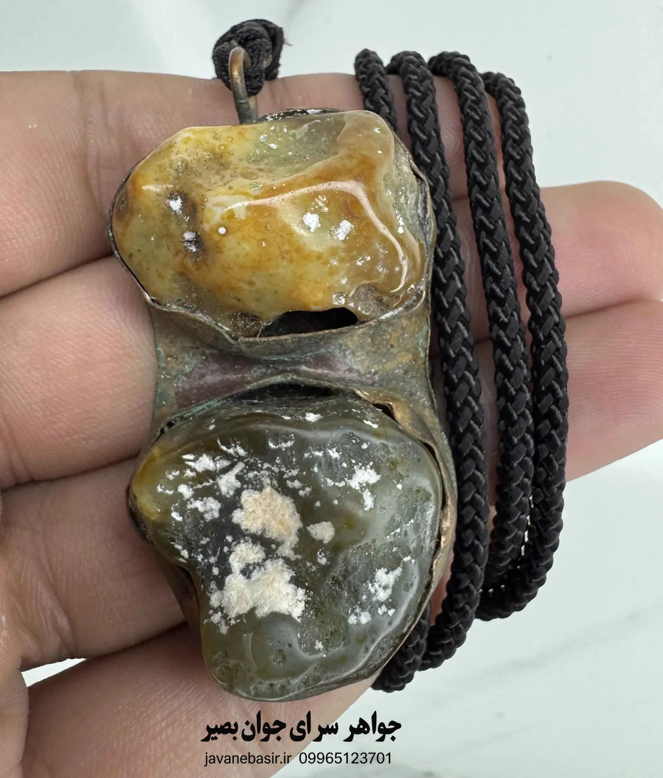 گردنبند سنگ سلطانی و طلسم بدوح | سپر نفوذناپذیر در برابر چشمزخم — تصویر ۲