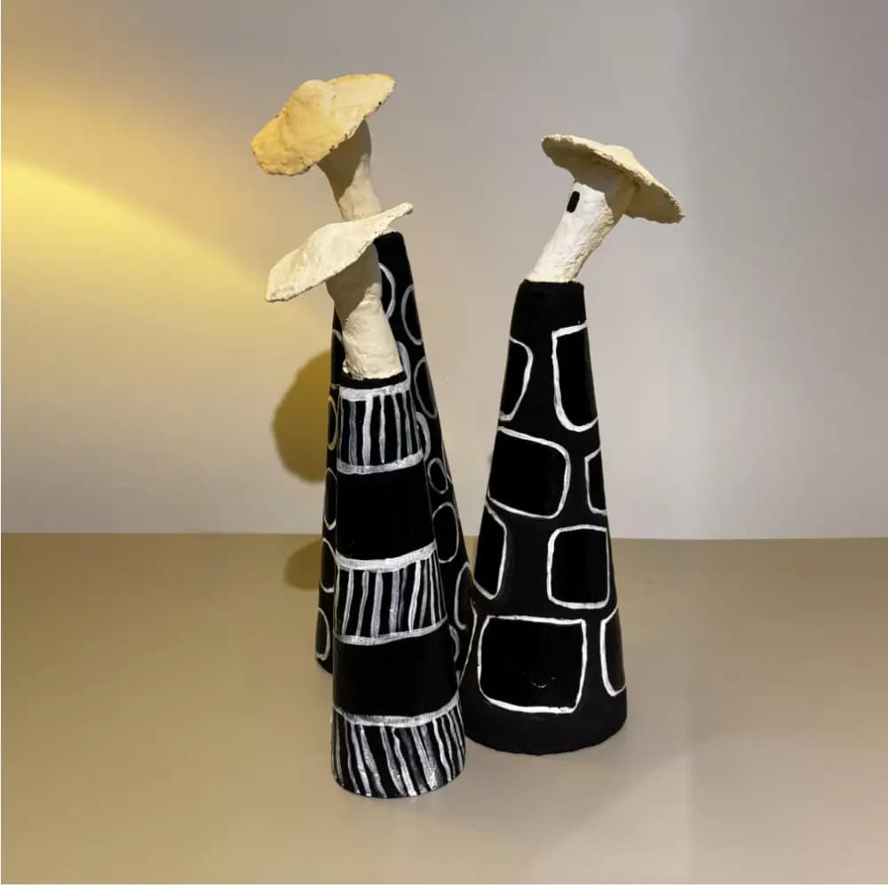مجسمه لیدی پاپیه ماشه سه عددی