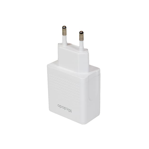 شارژر دیواری 12 وات مک دودو مدل CH-3971 (همراه کابل)