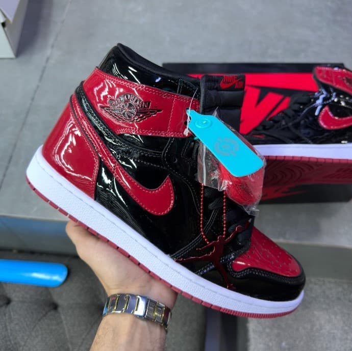 کفش نایک ایر جردن وان ساقدار ورنی مشکی قرمز ( مستر کوالتی ) Nike Air Jordan 1 High Patent Bred — تصویر ۲