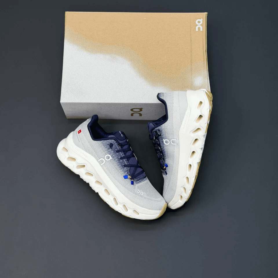 کفش آن رانینگ QC Cloudtilt سفید بنفش On Running QC Cloudtilt White Purple — تصویر ۲
