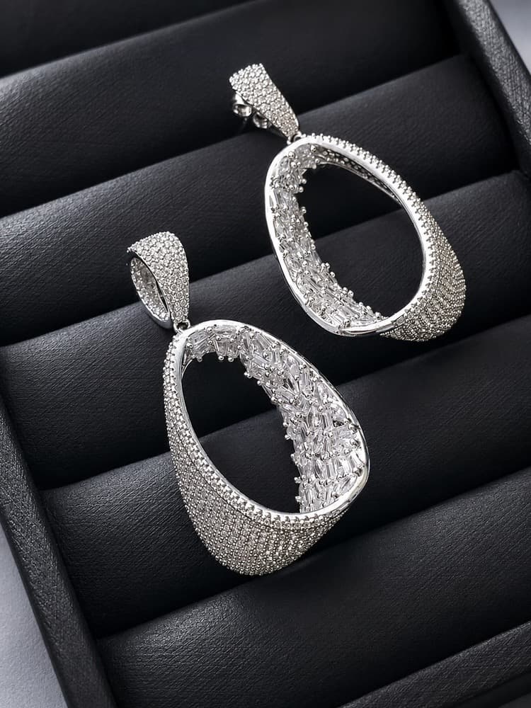 گوشواره جواهری میکا