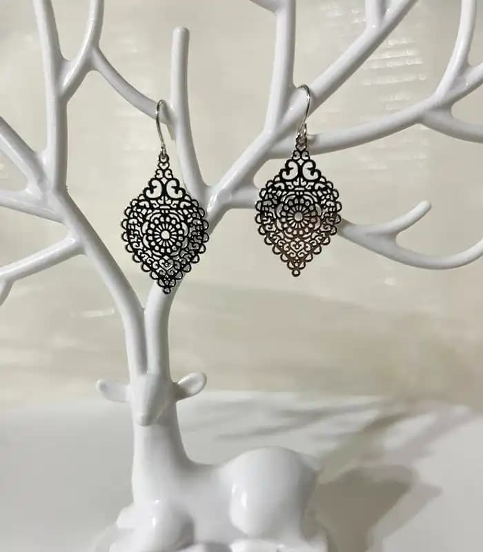 گوشواره توری برگ