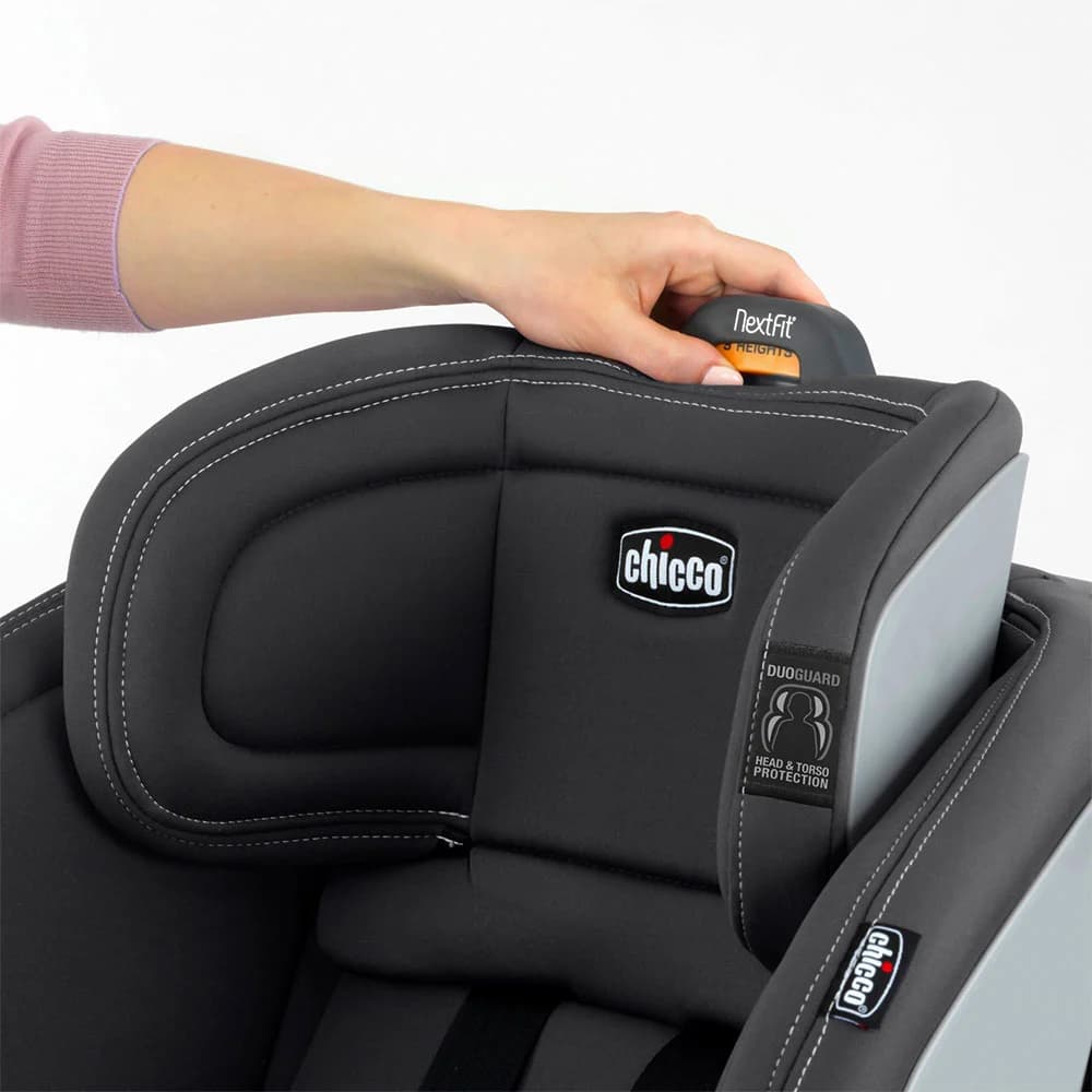 صندلی ماشین چیکو Chicco مدل NextFit Sport — تصویر ۶