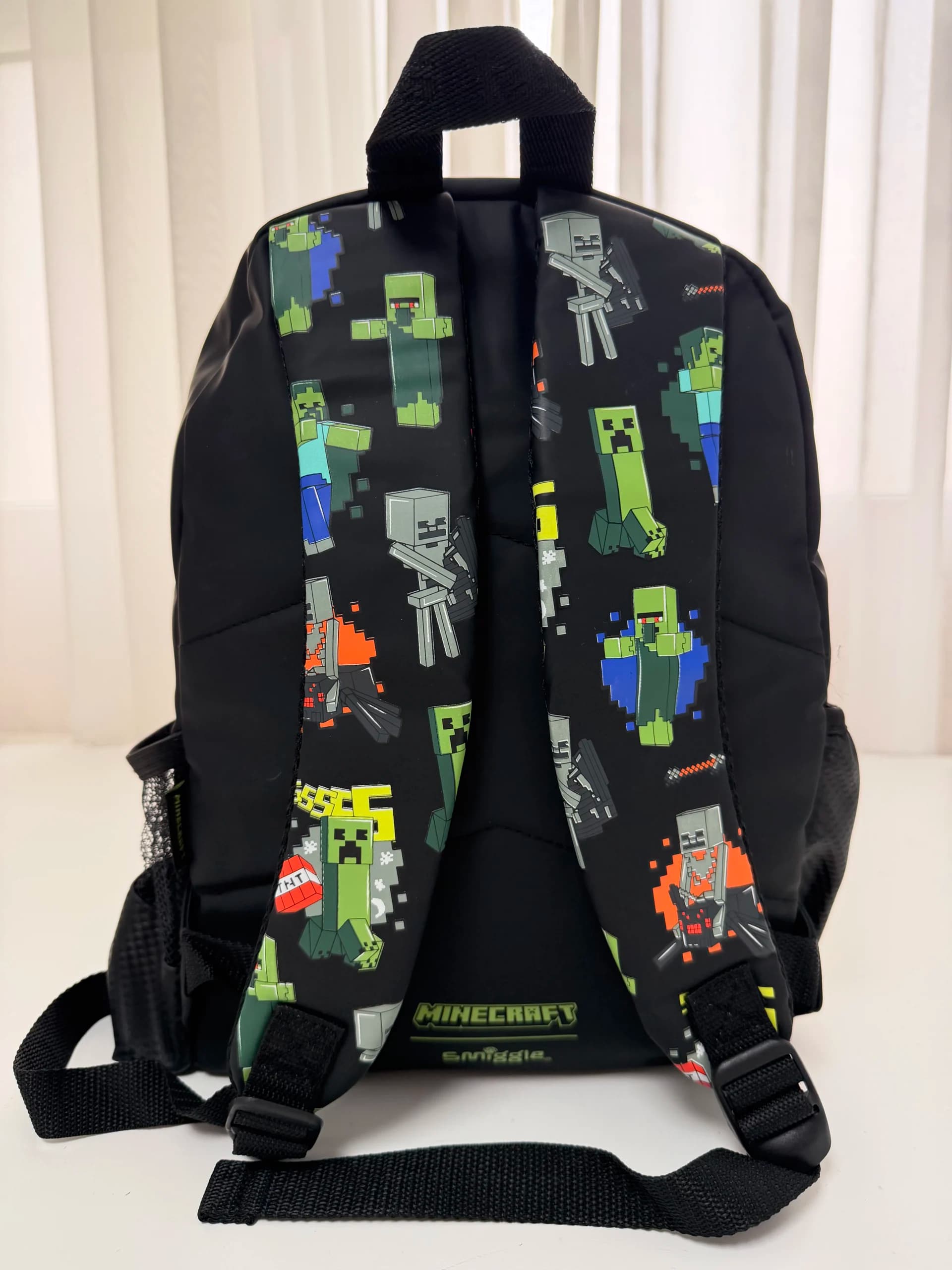 کوله پشتی طرح ماینکرافت اورجینال برند SMIGGLE وارداتی — تصویر ۸