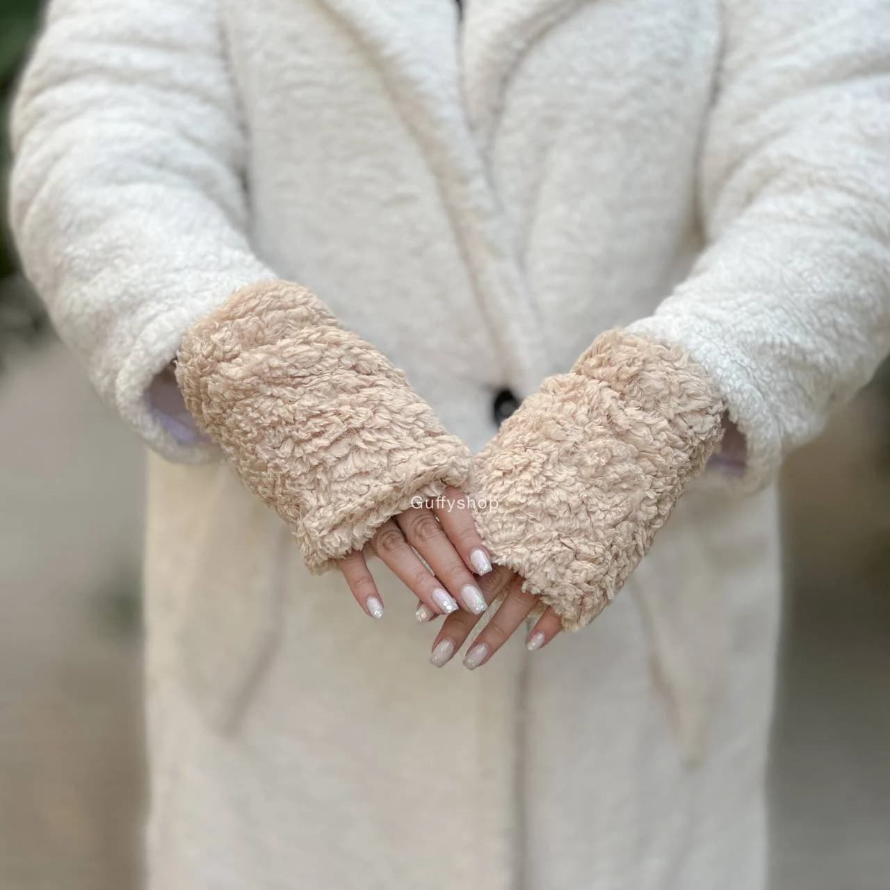 دستکش تدی کراس — تصویر ۳