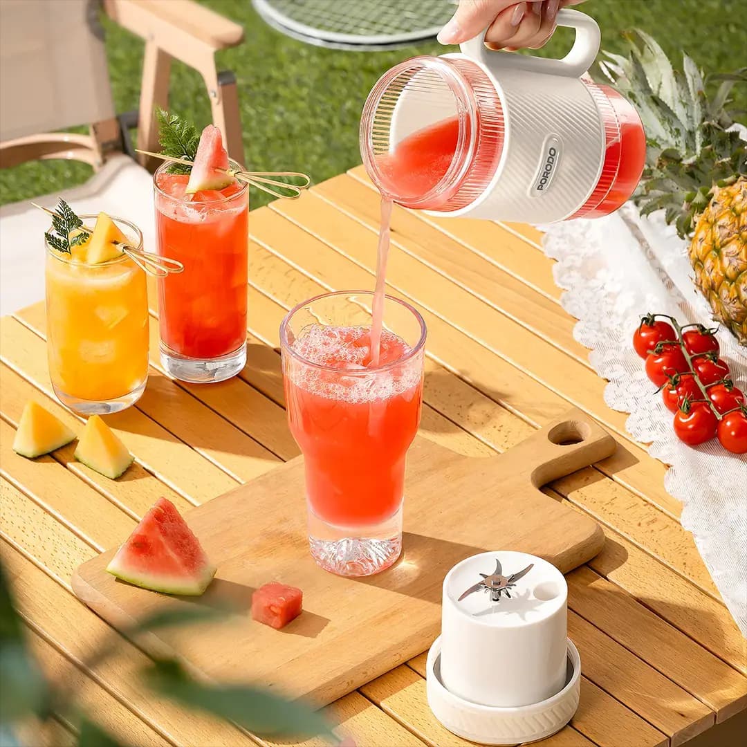 شیکر قابل حمل پرودو مدل Lifestyle Dual-Cup Smoothie Blender — تصویر ۷