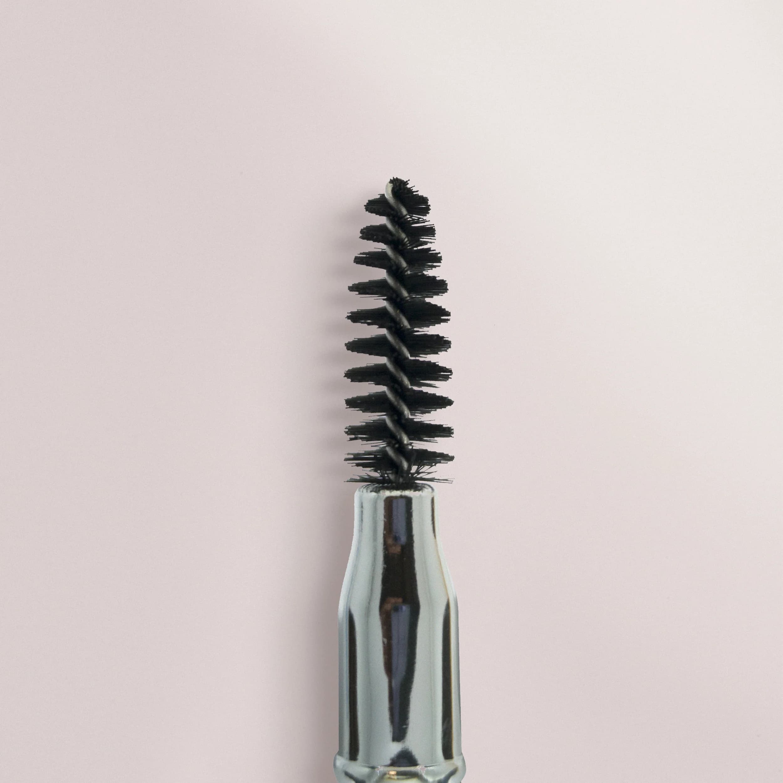 مداد ابرو پیپا مدل Faultless شماره 112 Pippa Faultless Brow Pencil Chester — تصویر ۴