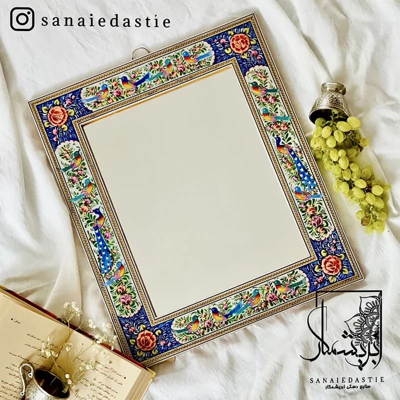 آینه طرح گل و مرغ زمینه لاجوردی سایز 34×40
