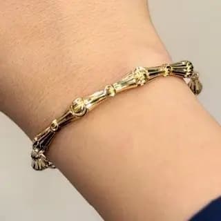 دستبند زنانه و دخترانه بنگل آبکاری نقره طرح بامبو رنگ ثابت فری سایز کد agy