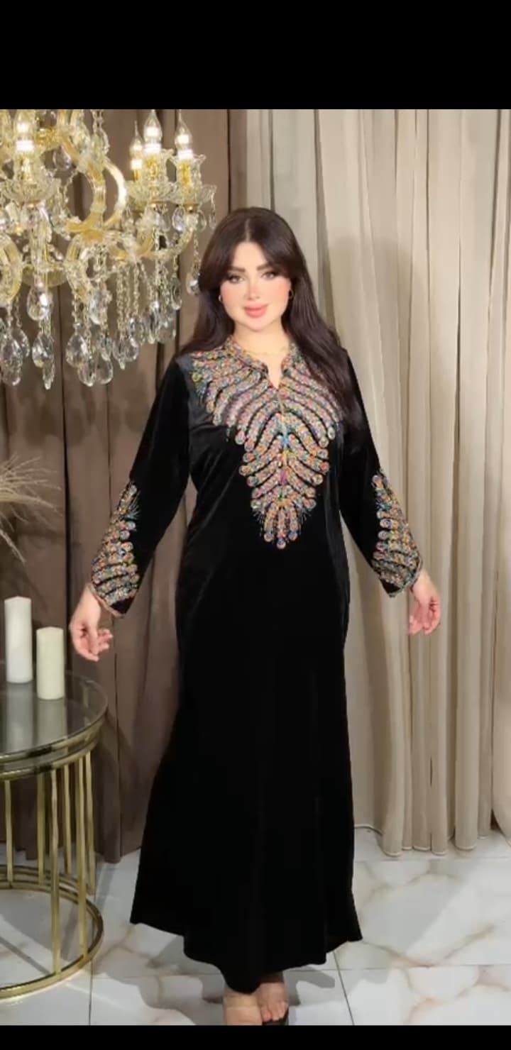ماکسی مخمل وارداتی،ماکسی گلدوزی شده و نگین کاری