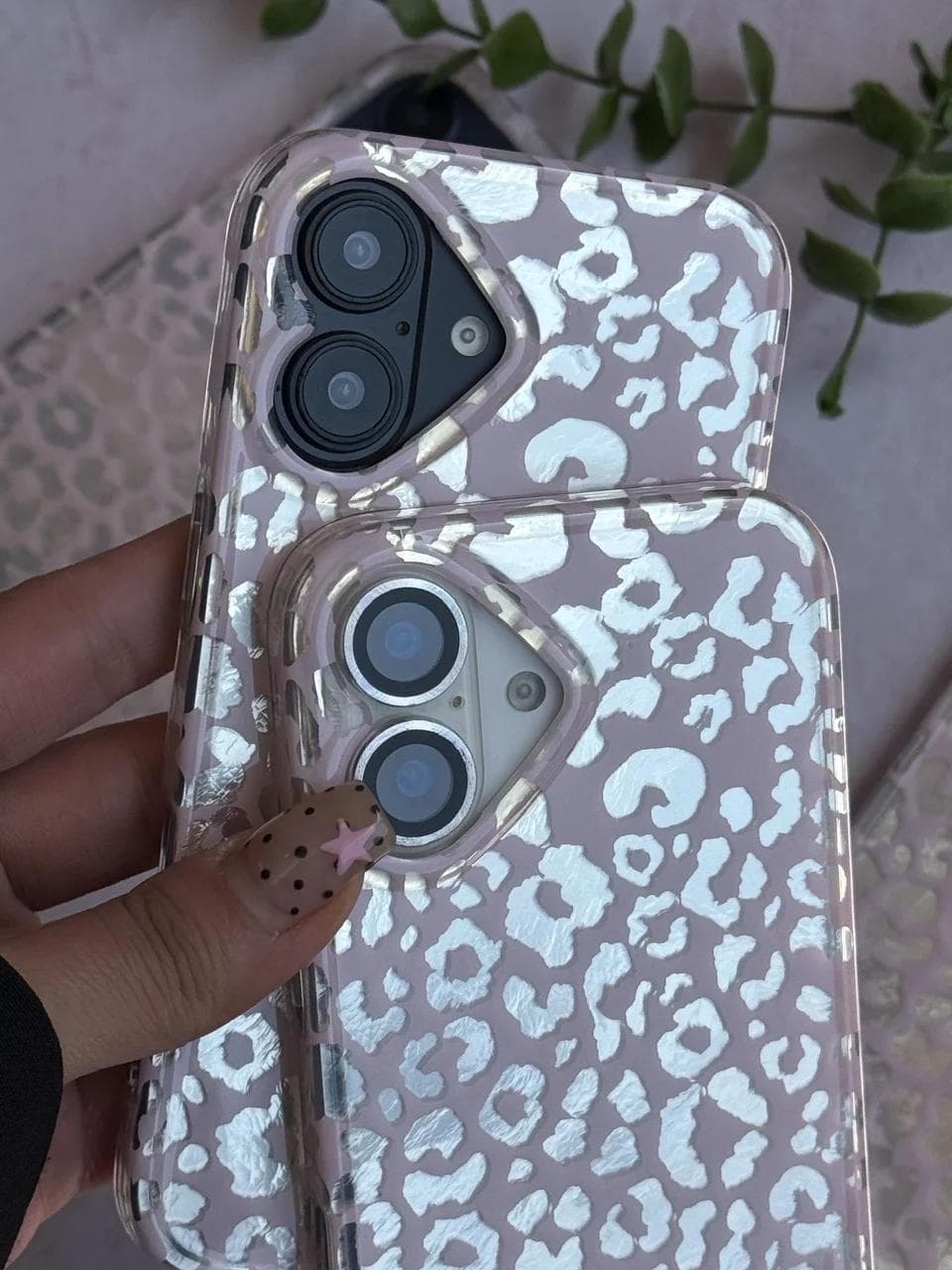قاب پلنگی لاکچری صورتی (کدC2304) مناسب برای iPhone 15 — تصویر ۸