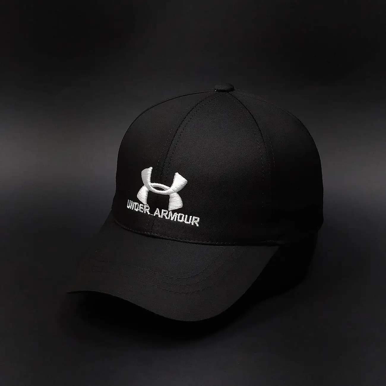 کلاه بیسبالی کتان UNDER ARMOUR | کلاه اسپرت ورزشی با طراحی حرفهای و پارچه تنفسپذیر
