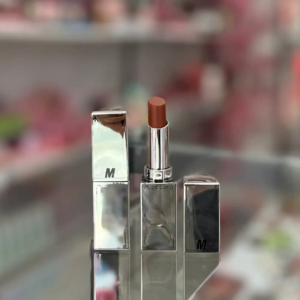 رژلب جامد مات مخملی میس لارا