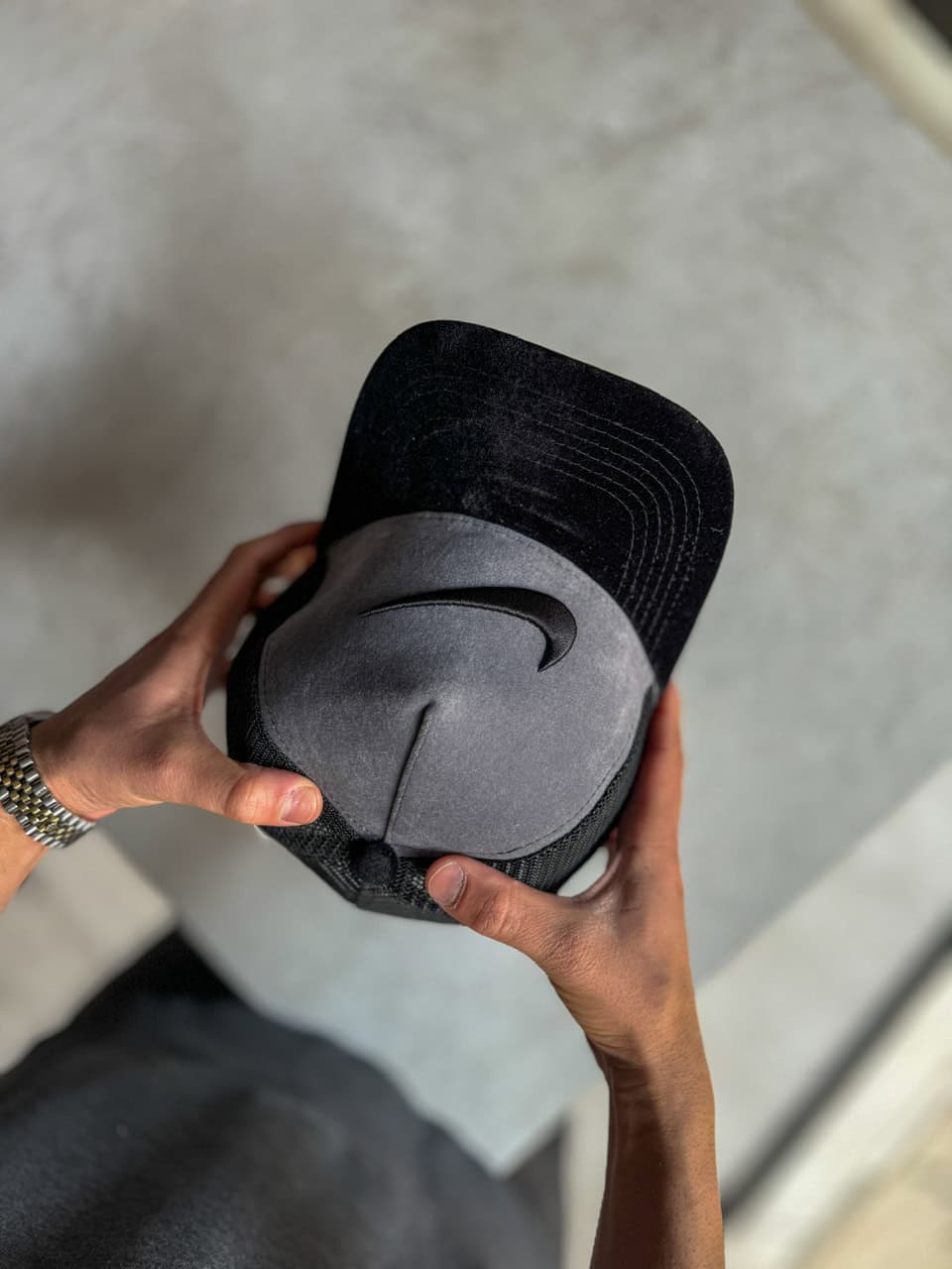 کلاه کپ مخمل پشت تور 47 طرح NIKE — تصویر ۴