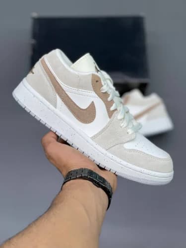 کفش کتونی نایک ایر جردن 1 لو کرم قهوه ای Nike Air Jordan 1 Low SE Legend Light Brown — تصویر ۵
